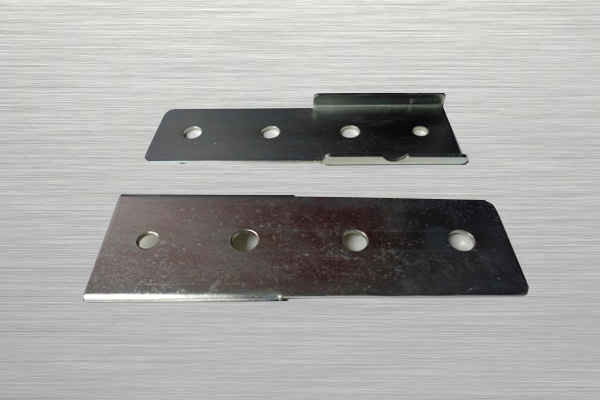 SOPORTE RADIADOR